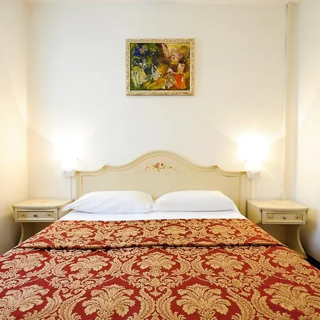 Terzo Crotto تْشيرنوبيو